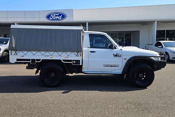 2006 Nissan Patrol DX GU II 4X4