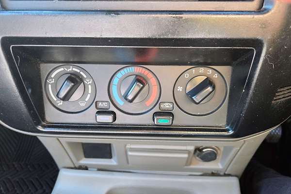 2006 Nissan Patrol DX GU II 4X4
