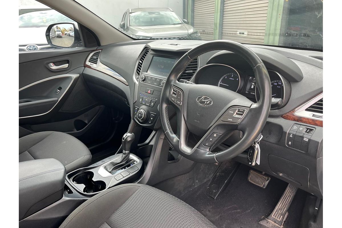 2017 Hyundai Santa Fe Active DM3 Series II