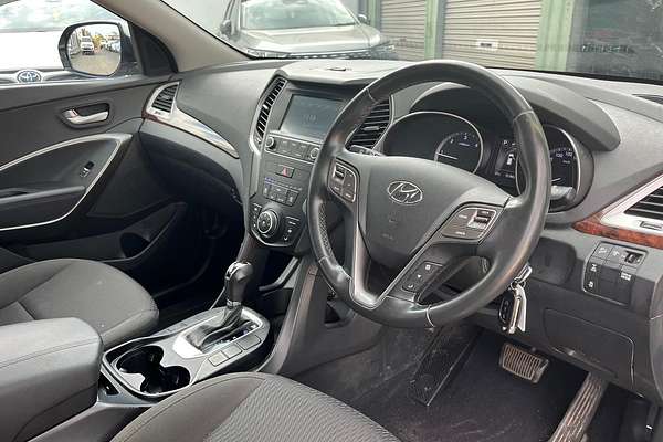 2017 Hyundai Santa Fe Active DM3 Series II