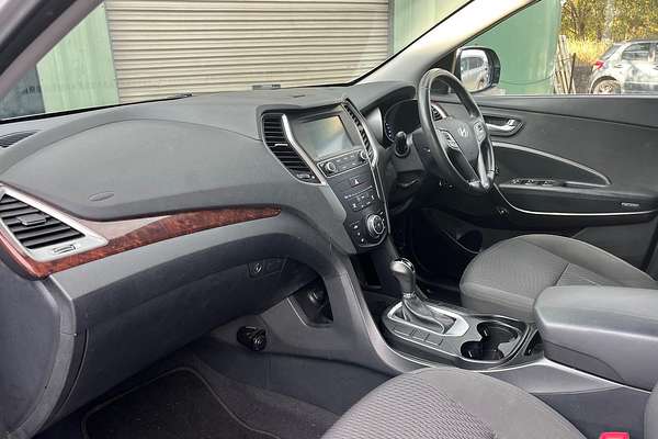 2017 Hyundai Santa Fe Active DM3 Series II