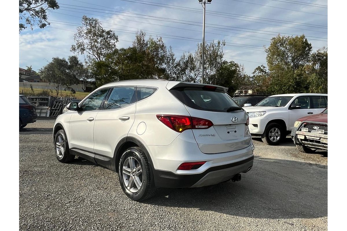 2017 Hyundai Santa Fe Active DM3 Series II