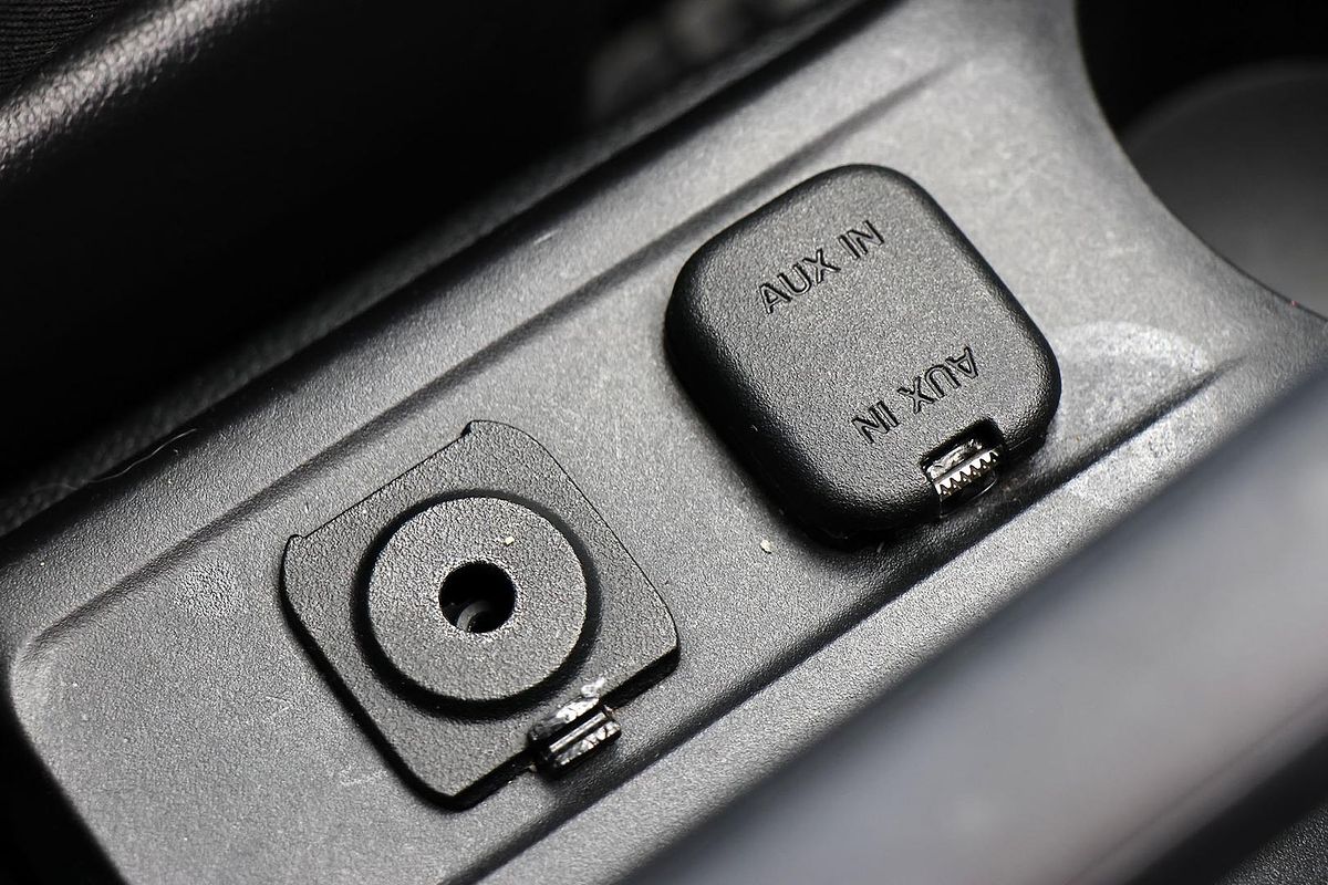 2011 Mazda 2 Neo DE Series 1