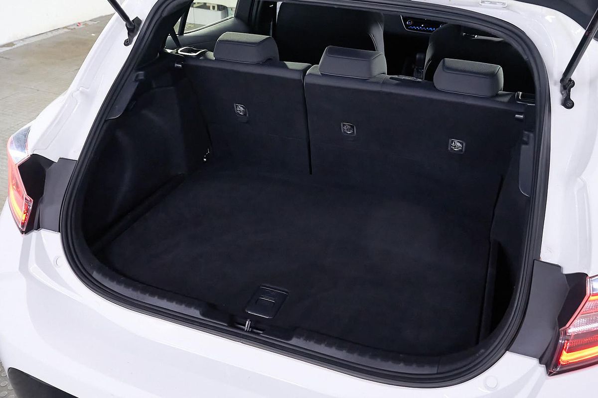 2022 Toyota Corolla Ascent Sport Hybrid ZWE211R