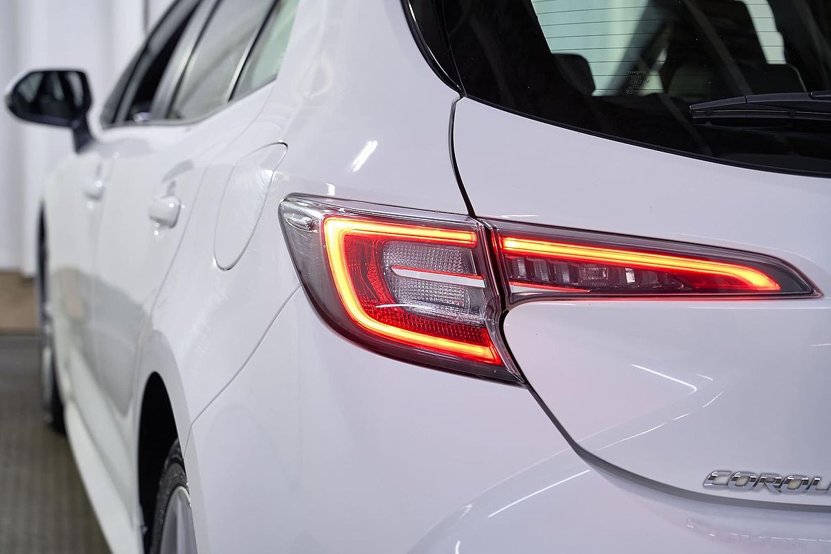 2022 Toyota Corolla Ascent Sport Hybrid ZWE211R