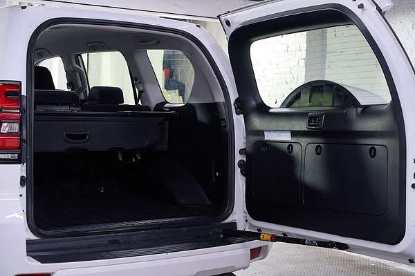 2022 Toyota Landcruiser Prado GX GDJ150R