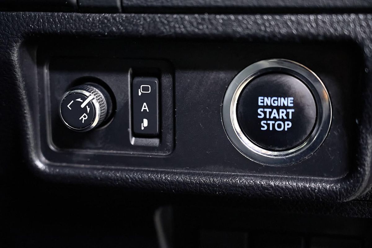 2022 Toyota Landcruiser Prado GX GDJ150R