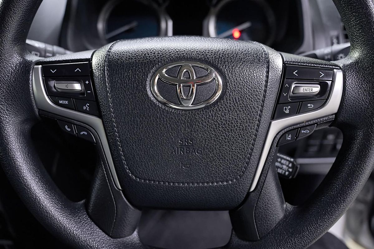 2022 Toyota Landcruiser Prado GX GDJ150R