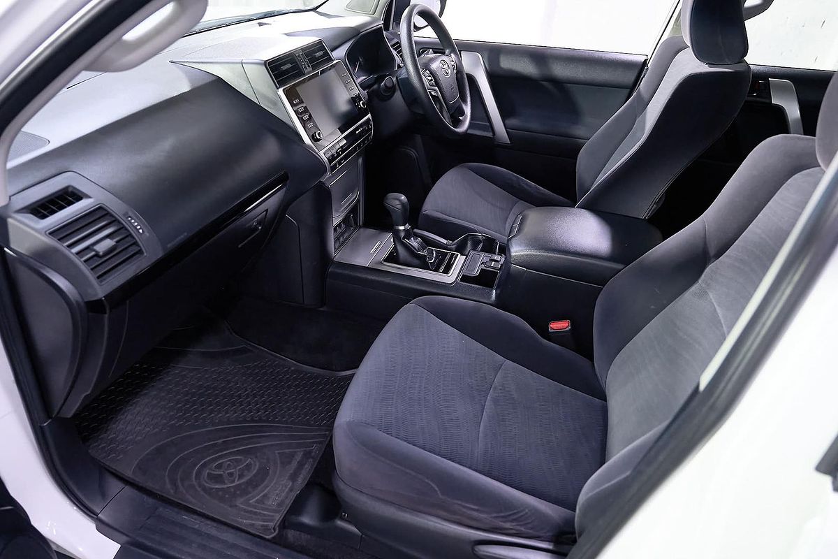 2022 Toyota Landcruiser Prado GX GDJ150R