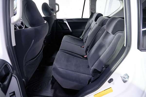 2022 Toyota Landcruiser Prado GX GDJ150R