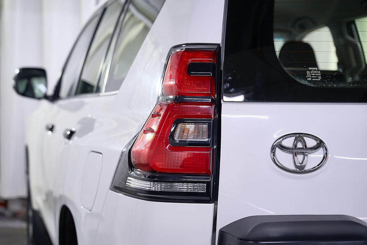 2022 Toyota Landcruiser Prado GX GDJ150R