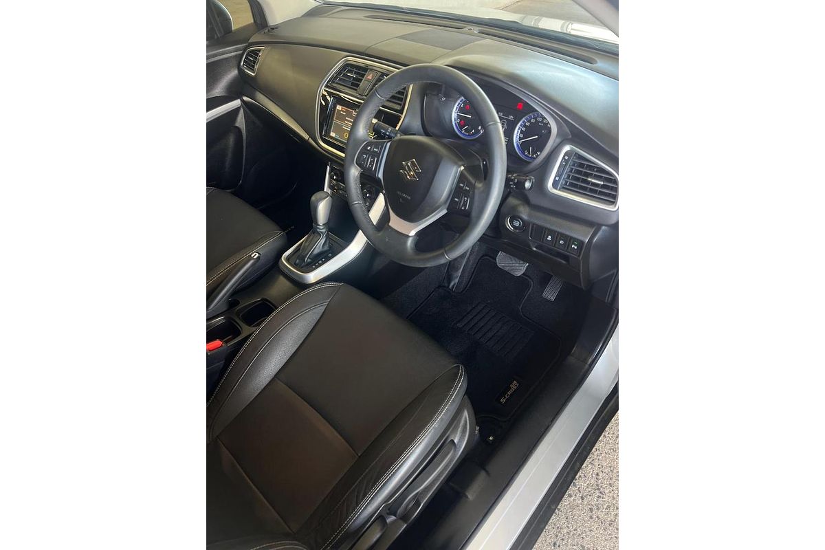 2020 Suzuki S-Cross Turbo Prestige JY