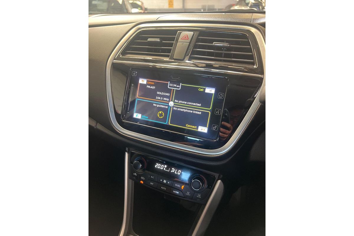 2020 Suzuki S-Cross Turbo Prestige JY