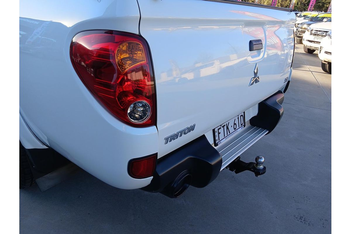 2013 Mitsubishi Triton GLX MN 4X4