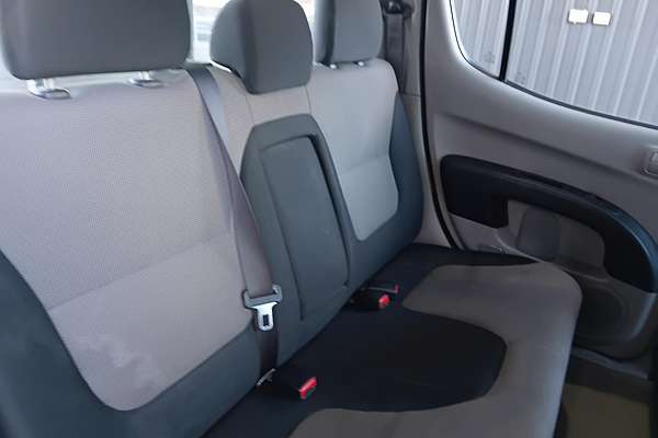 2013 Mitsubishi Triton GLX MN 4X4