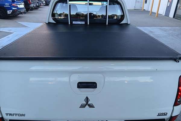 2013 Mitsubishi Triton GLX MN 4X4