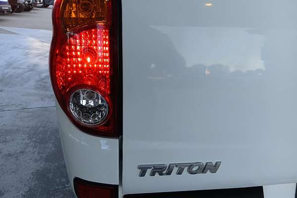 2013 Mitsubishi Triton GLX MN 4X4