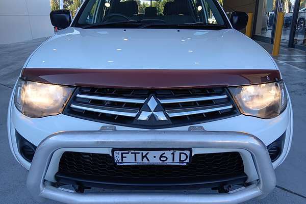 2013 Mitsubishi Triton GLX MN 4X4