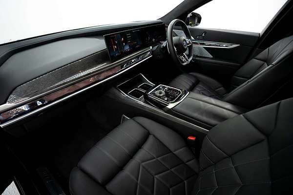 2022 BMW 7 Series 740i G11 LCI