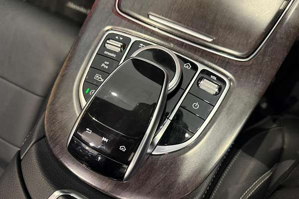 2017 Mercedes-Benz E-Class E200 W213