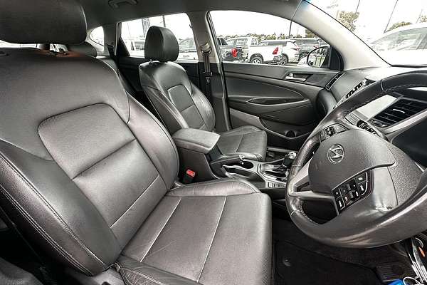 2018 Hyundai TUCSON TUCSON ACTIVE X (FWD) D3W52GA1