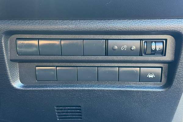 2024 Mitsubishi Outlander Black Edition ZM