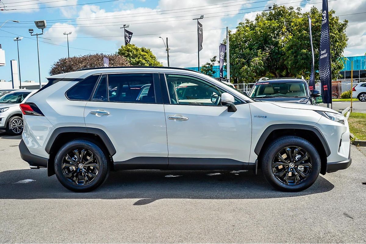 2024 Toyota RAV4 Cruiser AXAH52R
