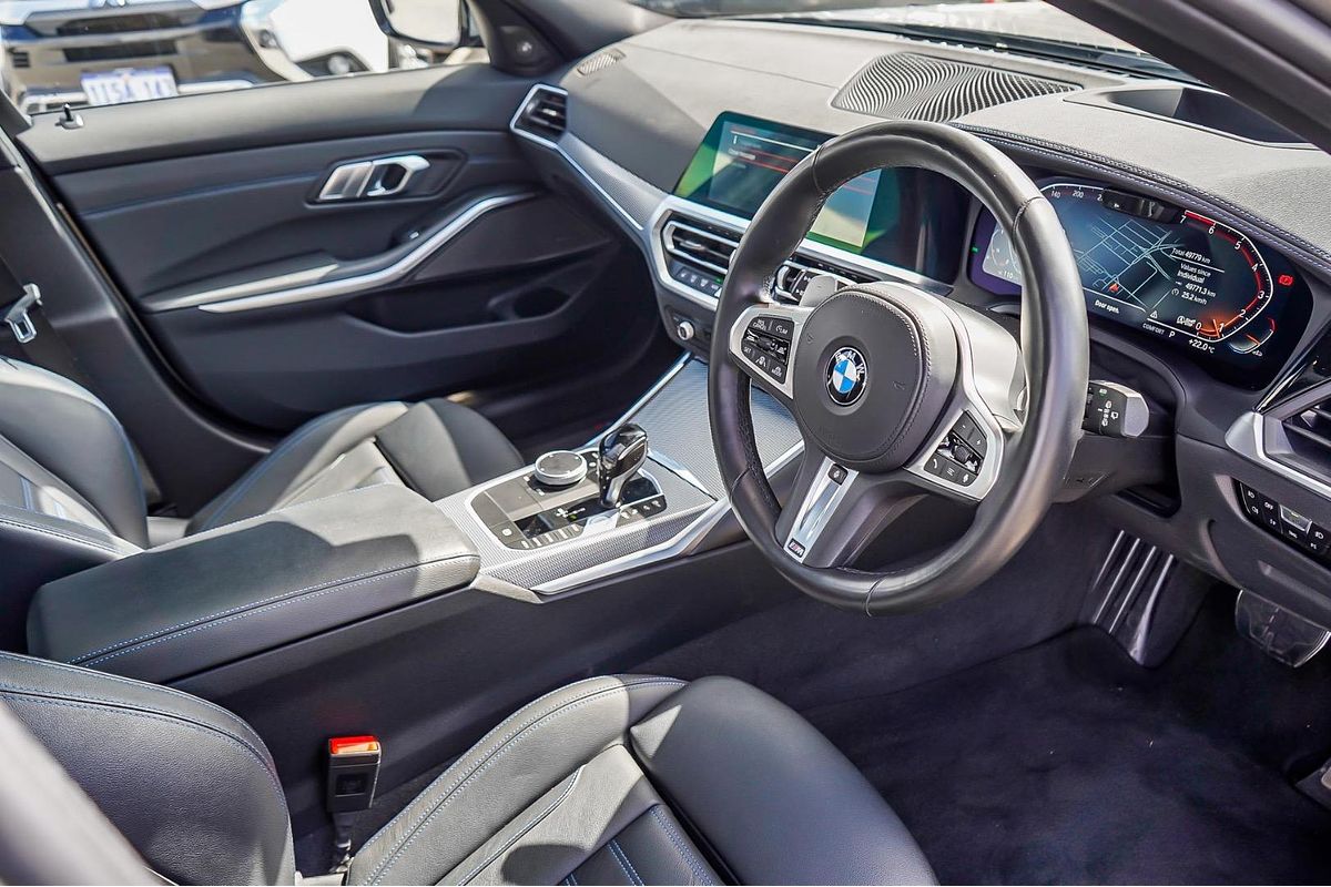 2021 BMW 3 Series 330i M Sport G21