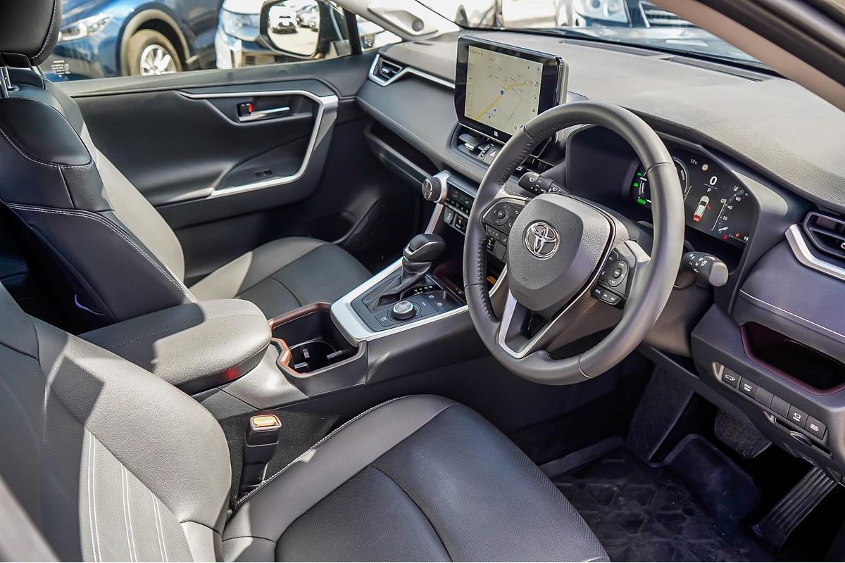2024 Toyota RAV4 Cruiser AXAH54R