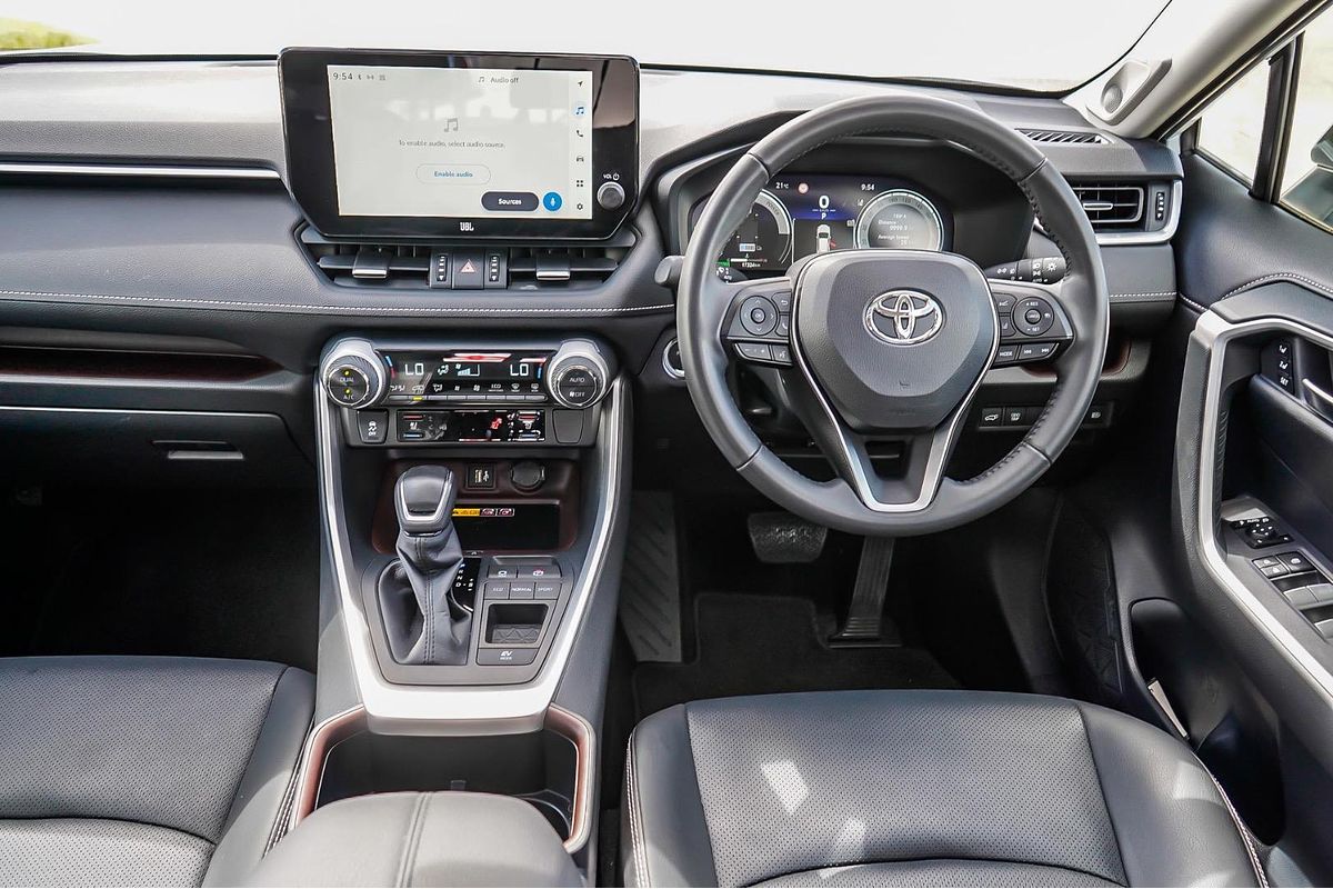 2024 Toyota RAV4 Cruiser AXAH52R