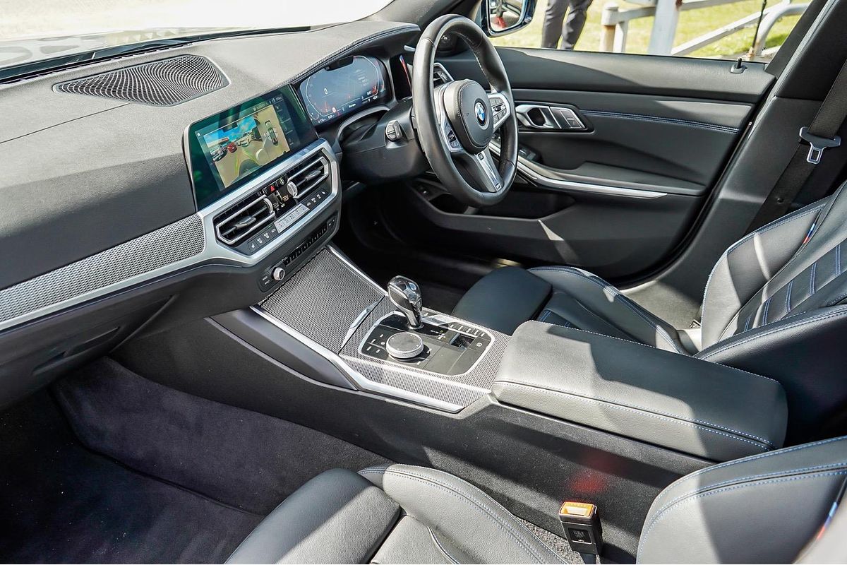 2021 BMW 3 Series 330i M Sport G21