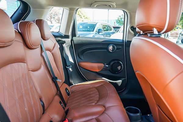 2020 MINI Hatch Cooper F55 LCI