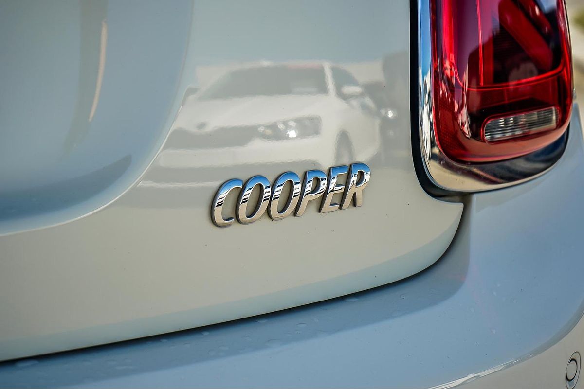 2020 MINI Hatch Cooper F55 LCI