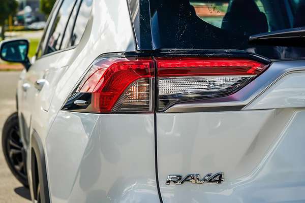 2024 Toyota RAV4 Cruiser AXAH52R