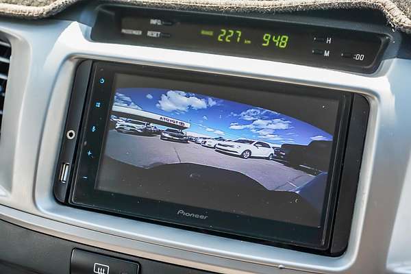 2012 Toyota Hilux SR5 KUN26R 4X4