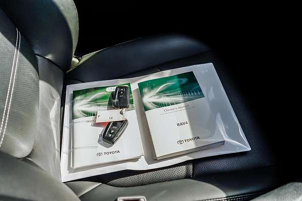 2024 Toyota RAV4 Cruiser AXAH52R