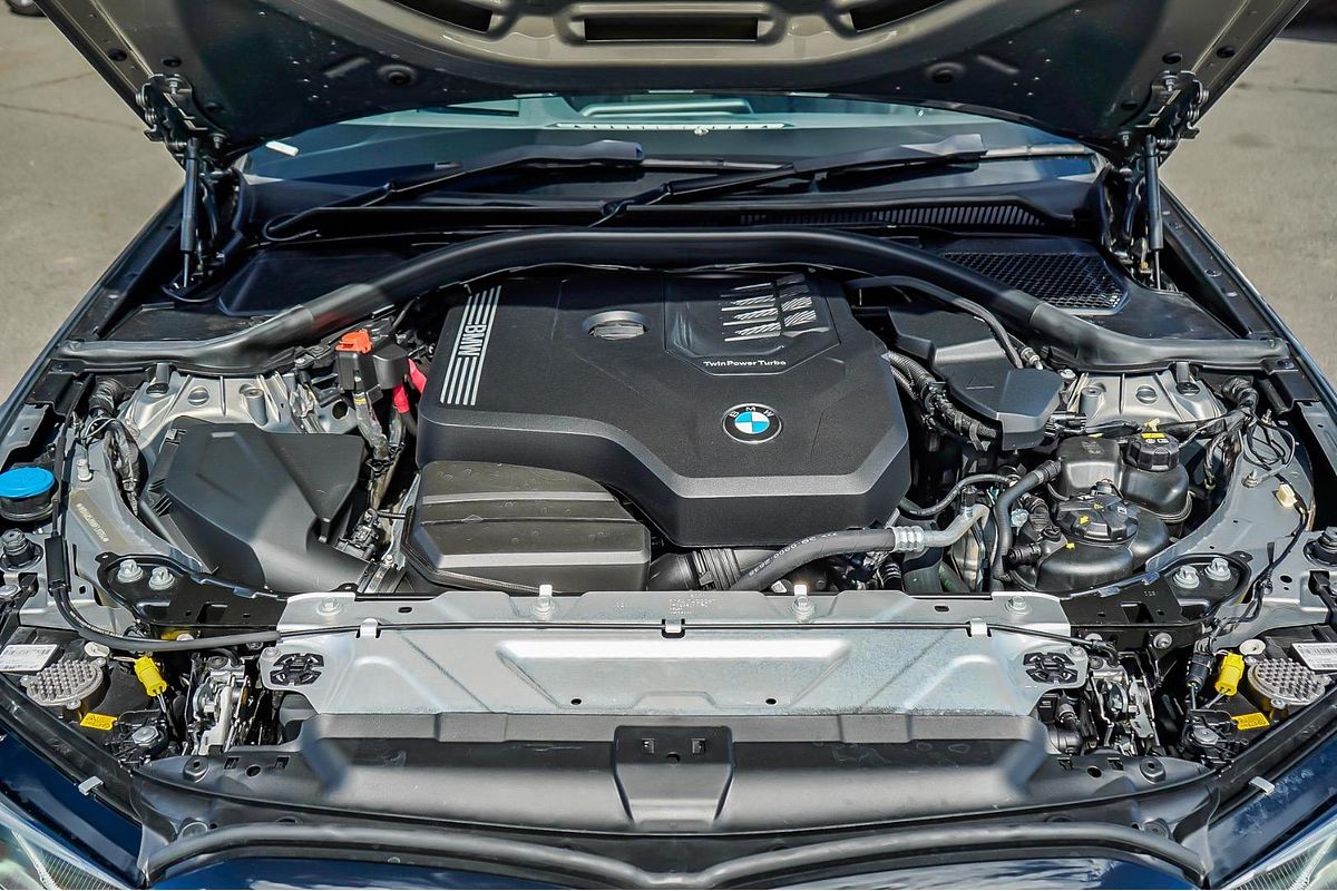 2021 BMW 3 Series 330i M Sport G21