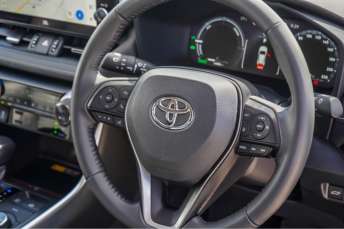 2024 Toyota RAV4 Cruiser AXAH54R