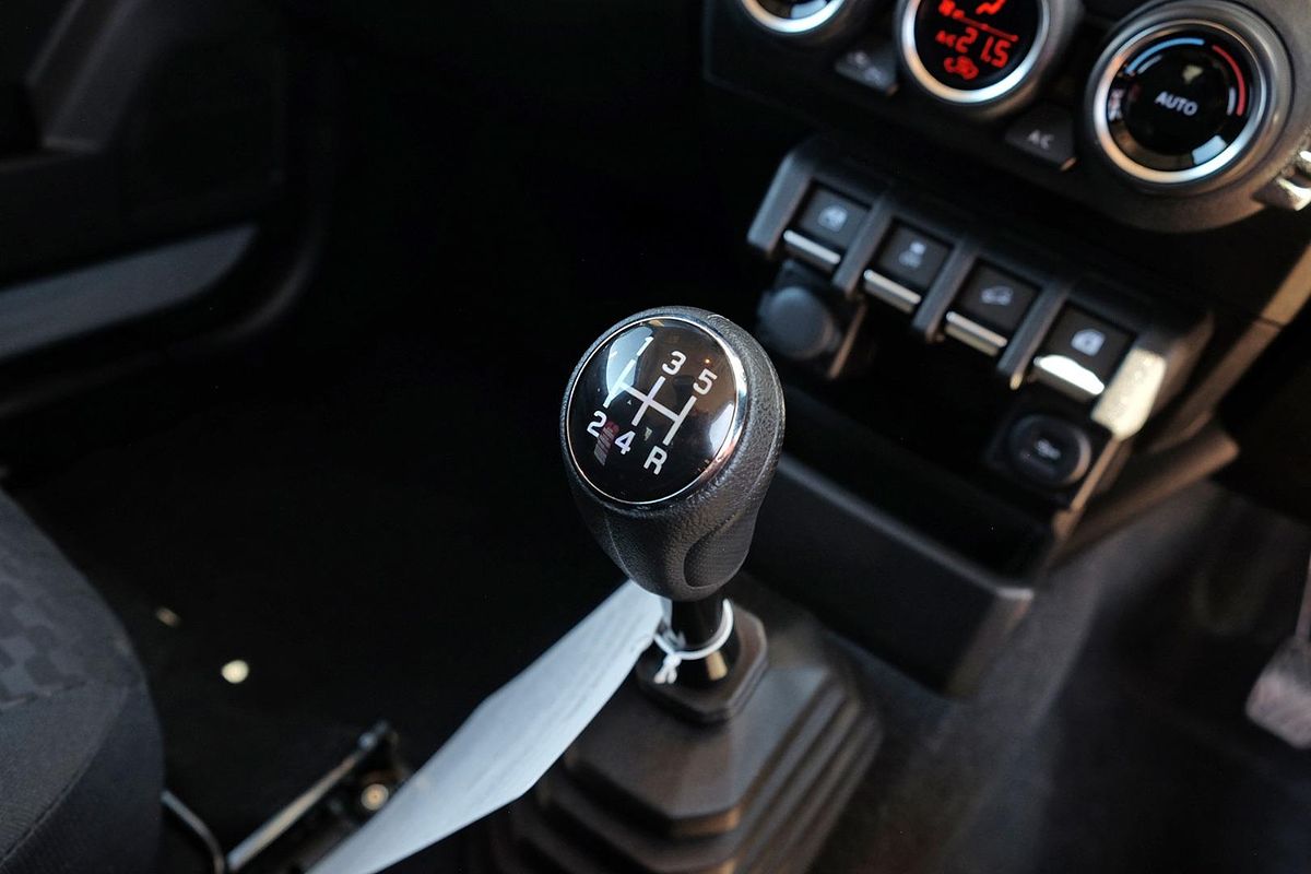 2024 Suzuki Jimny GLX GJ