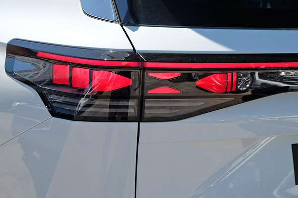 2025 Volkswagen Tayron 110TSI Life R4