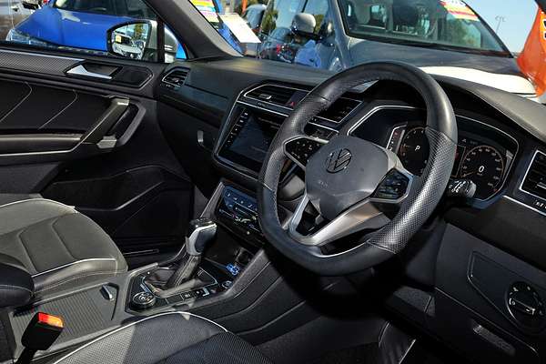 2023 Volkswagen Tiguan 162TSI R-Line Allspace 5N