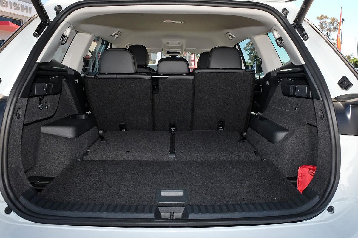 2025 Volkswagen Tayron 110TSI Life R4