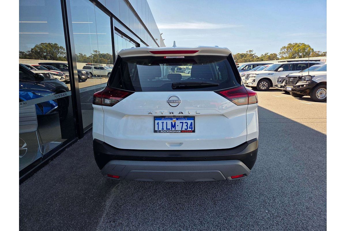 2025 Nissan X-TRAIL ST T33