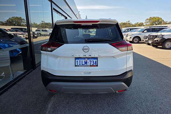 2025 Nissan X-TRAIL ST T33