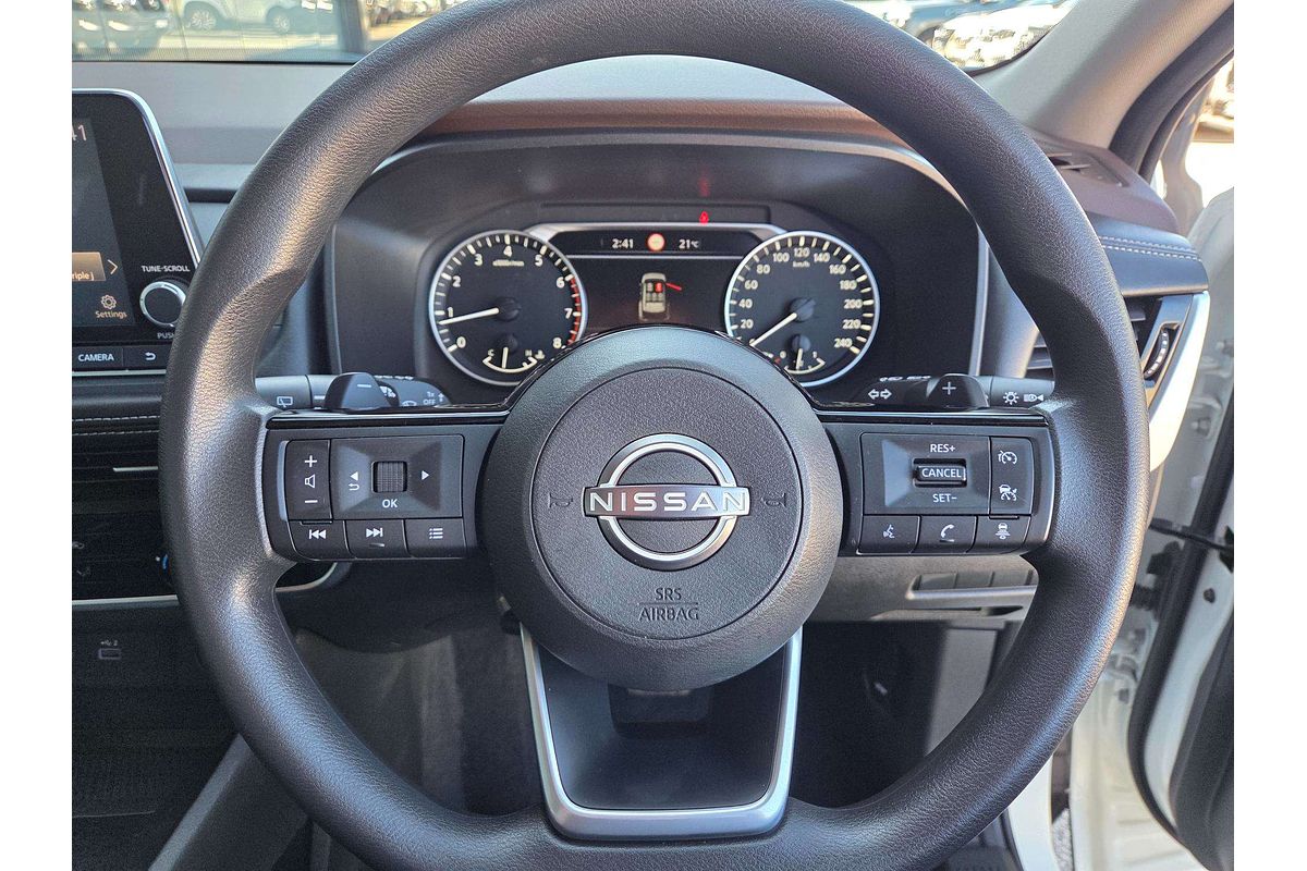 2025 Nissan X-TRAIL ST T33