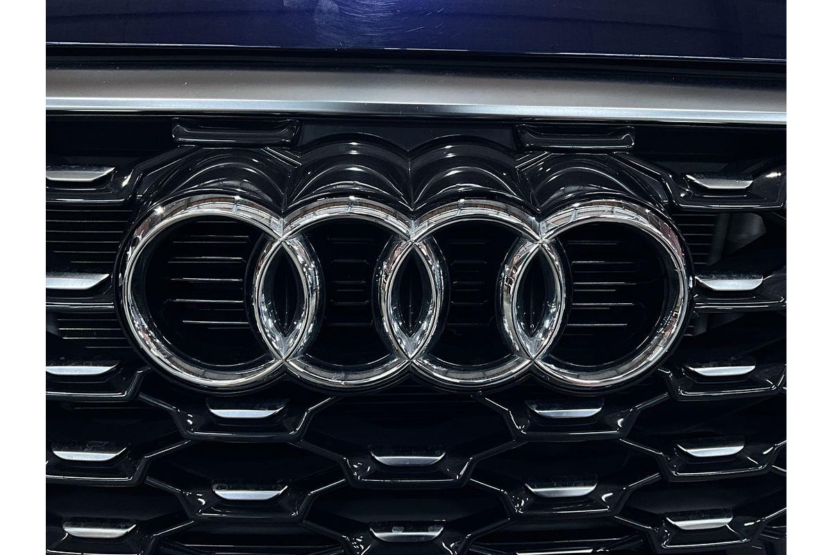 2023 Audi Q3 35 TFSI S line F3