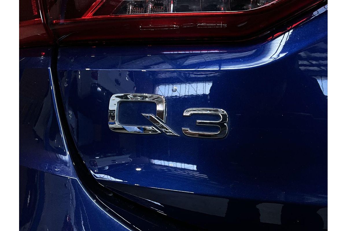 2023 Audi Q3 35 TFSI S line F3