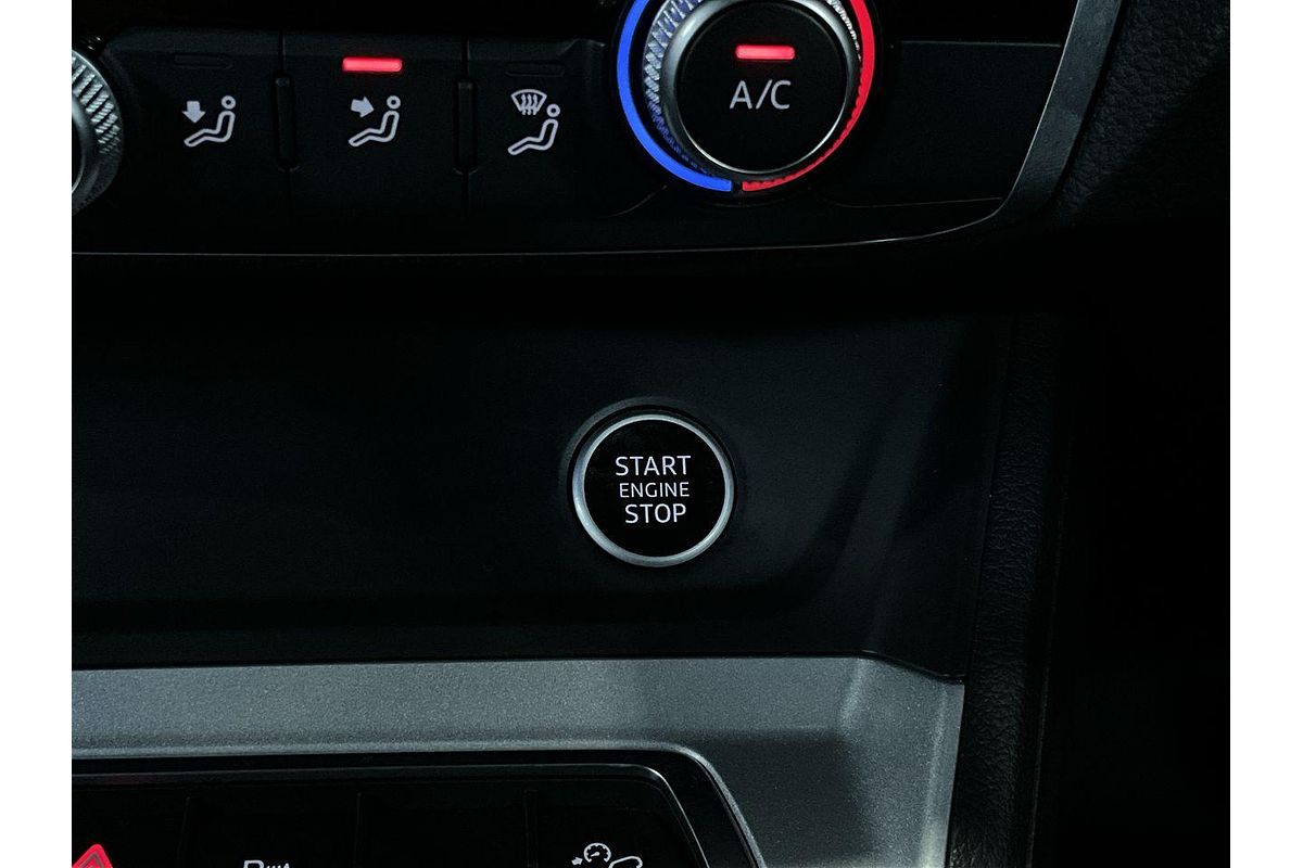 2023 Audi Q3 35 TFSI S line F3