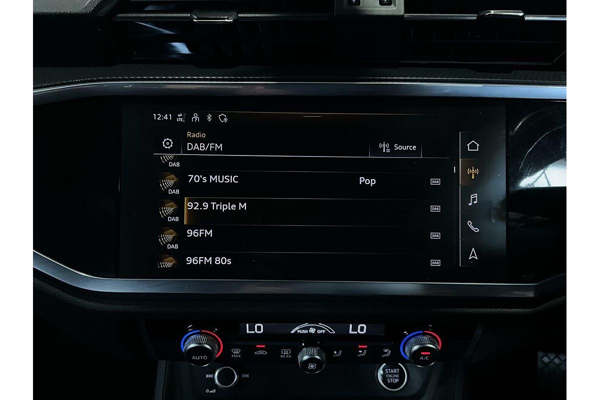 2023 Audi Q3 35 TFSI S line F3