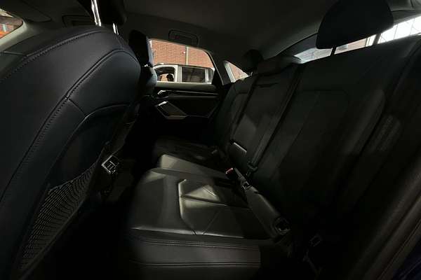 2023 Audi Q3 35 TFSI S line F3